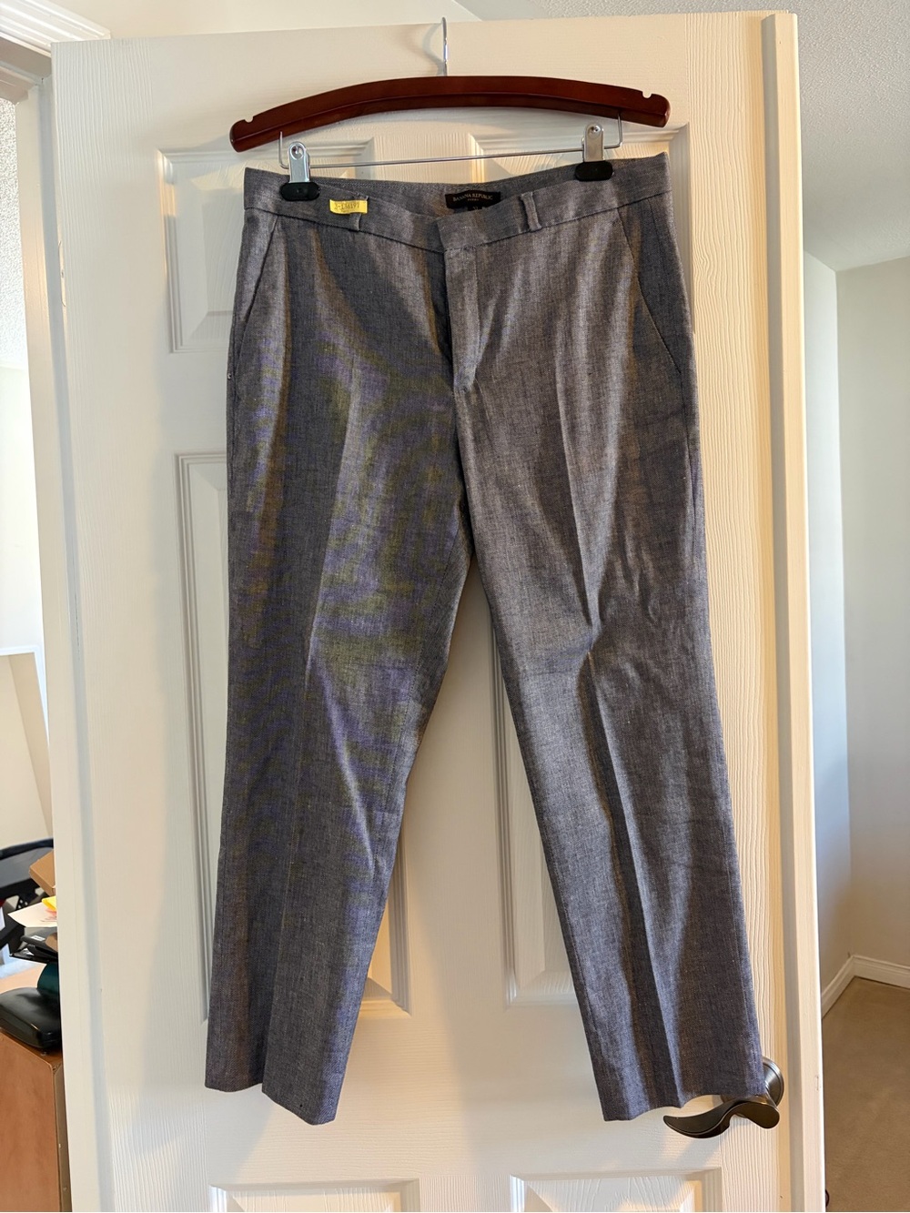 Banana Republic Gray Cropped Dress Pants